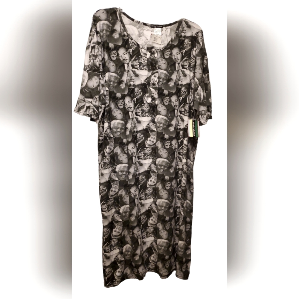 NWT Simply Fabulous Sleep Shirt  OS